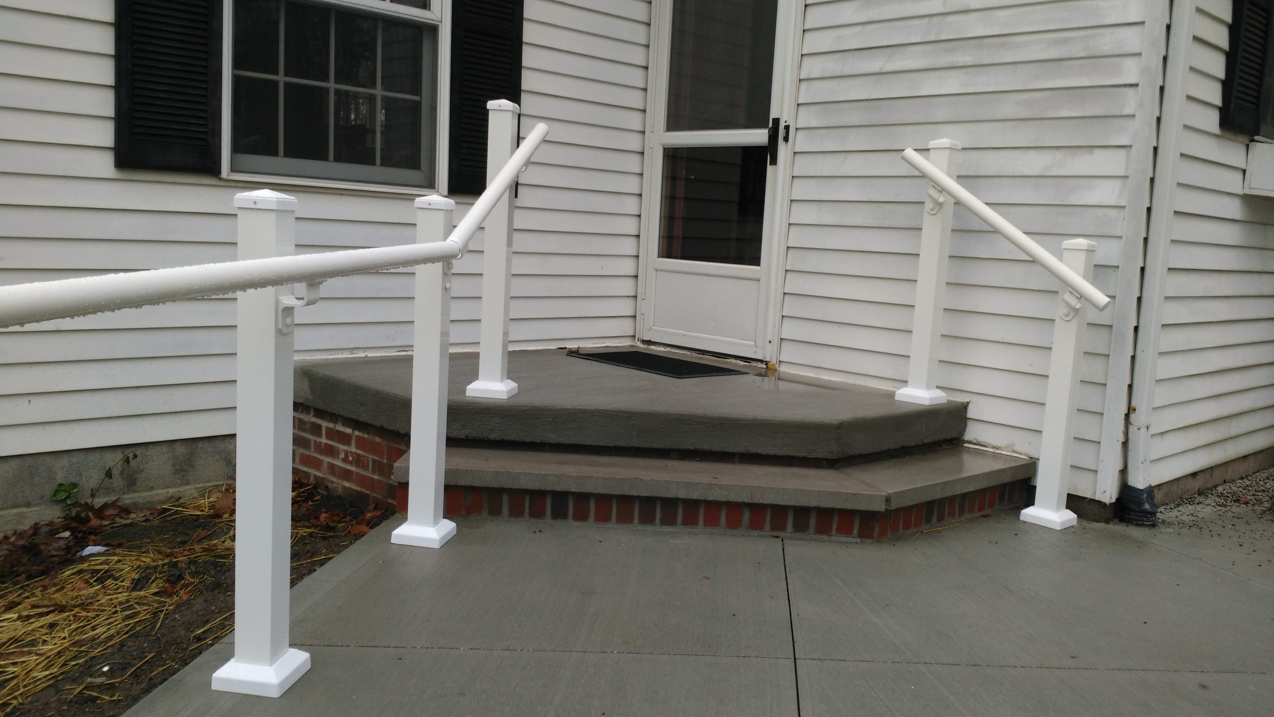 ADA Post and Wall Bracket Kit for 1.9 in. OD Handrail - Image 9