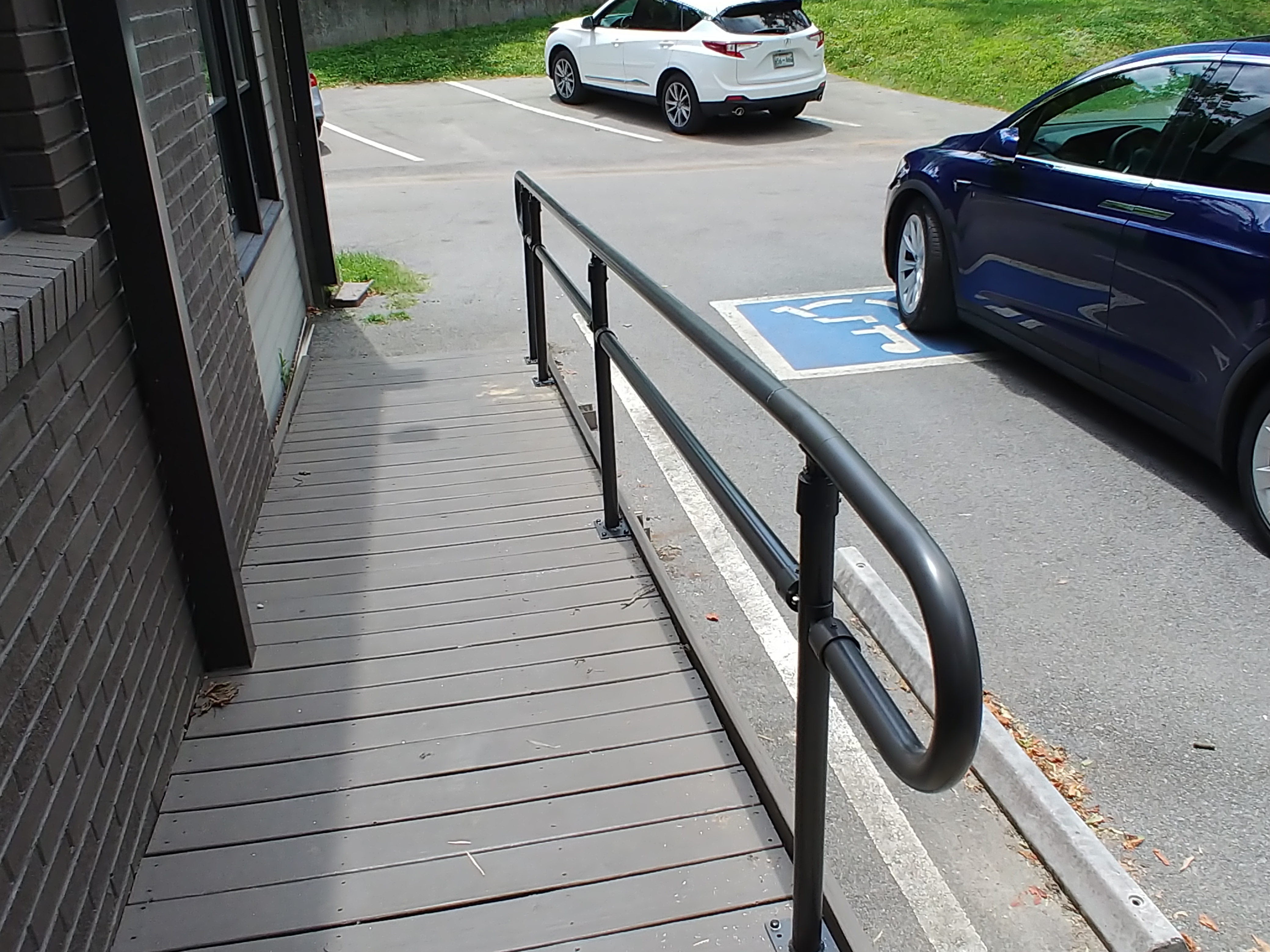 ADA Round Aluminum Handrail Post for 1.9 in. OD Pipe - Image 10